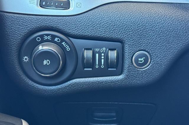 2018 Jeep Cherokee Latitude Plus FWD