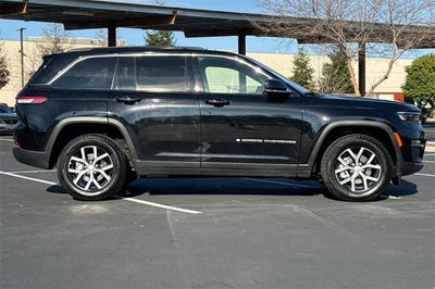 2024 Jeep Grand Cherokee Limited 4x2