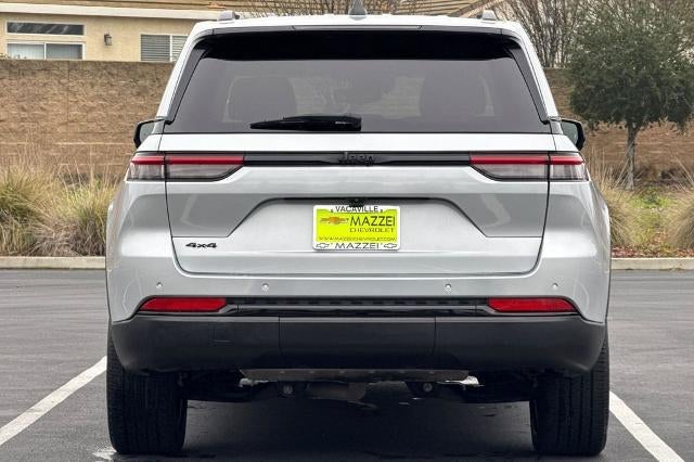 2022 Jeep Grand Cherokee Altitude 4x4