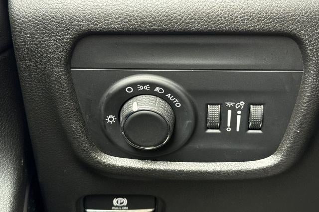 2022 Jeep Grand Cherokee Altitude 4x4