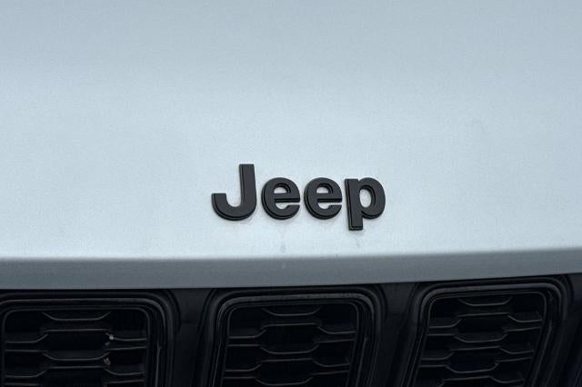 2022 Jeep Grand Cherokee Altitude 4x4