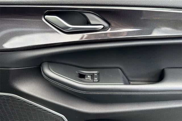 2021 Jeep Grand Cherokee L Altitude 4x2