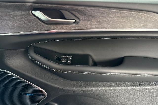 2023 Jeep Grand Cherokee L Overland 4x4