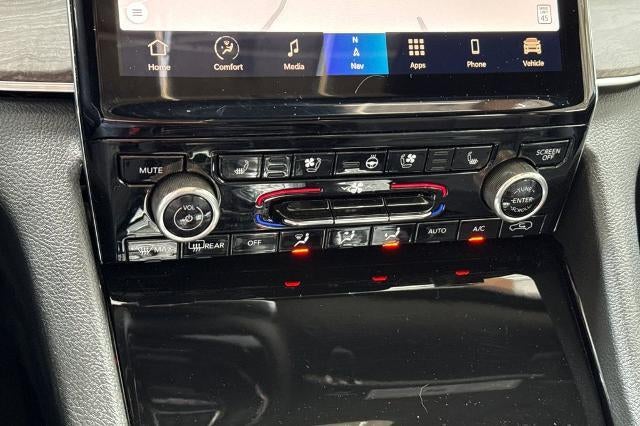 2023 Jeep Grand Cherokee L Overland 4x4