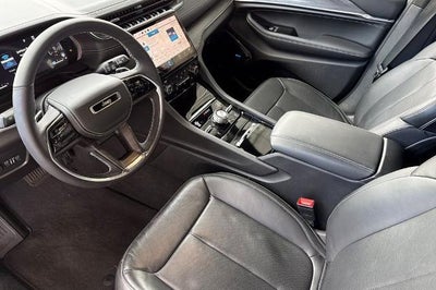 2023 Jeep Grand Cherokee L Overland 4x4