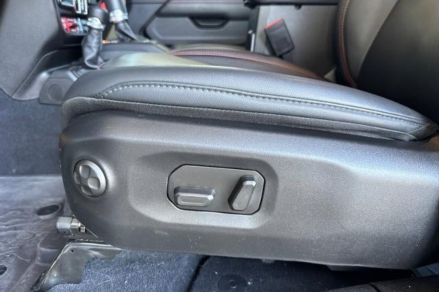 2025 Jeep Wrangler 4-Door Recon 4x4