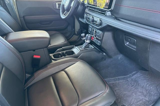 2025 Jeep Wrangler 4-Door Recon 4x4
