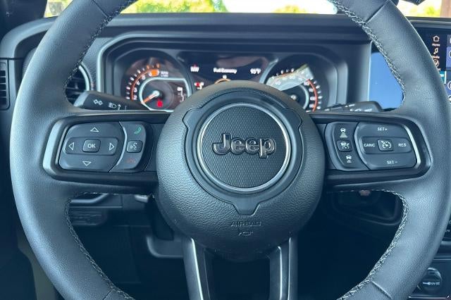 2025 Jeep Wrangler 4-Door Recon 4x4