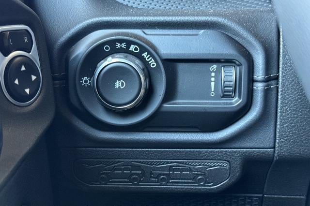 2025 Jeep Wrangler 4-Door Recon 4x4