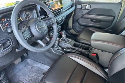 2025 Jeep Wrangler 4-Door Recon 4x4