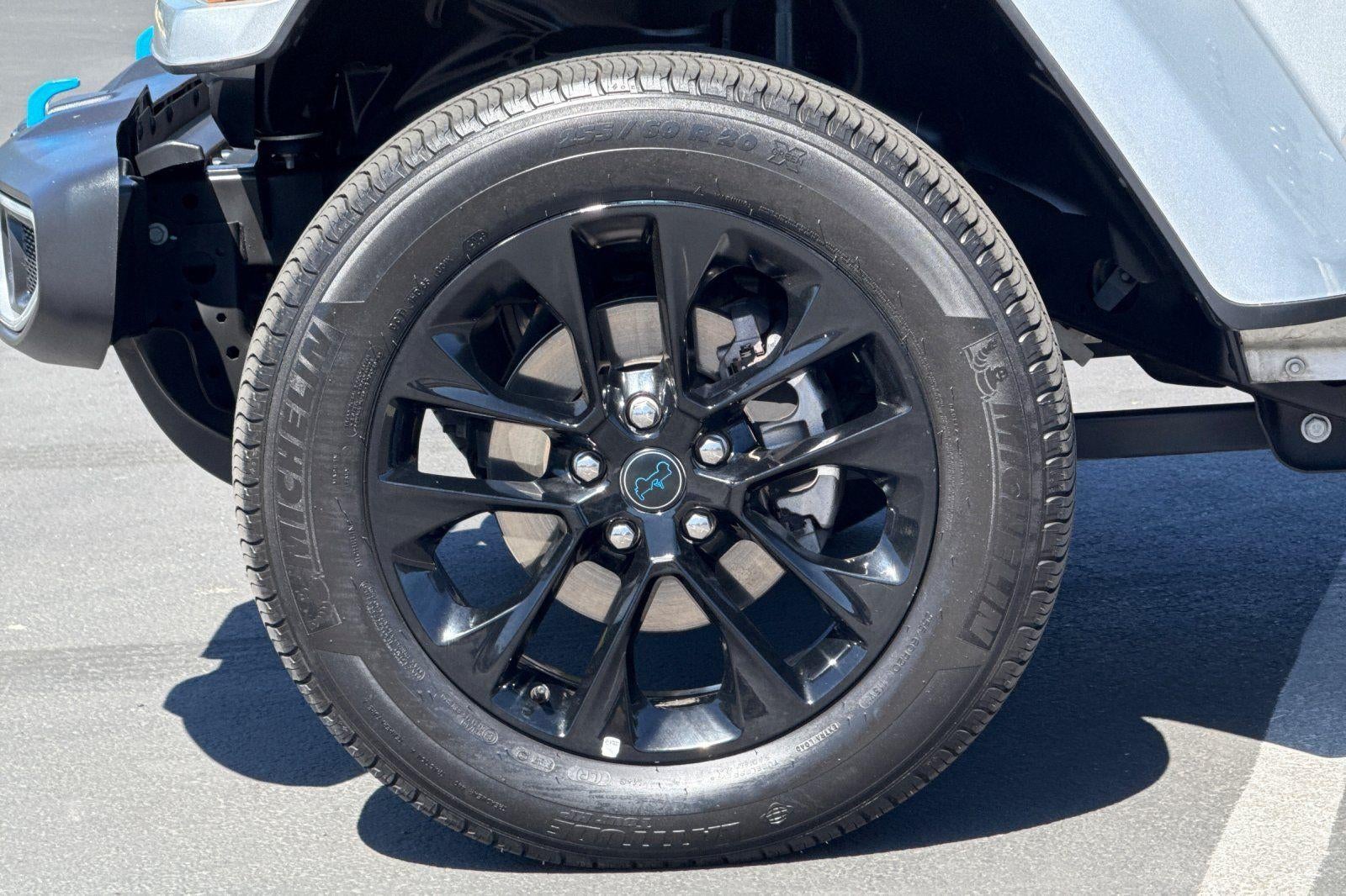 2024 Jeep Wrangler 4xe Sahara 4xe