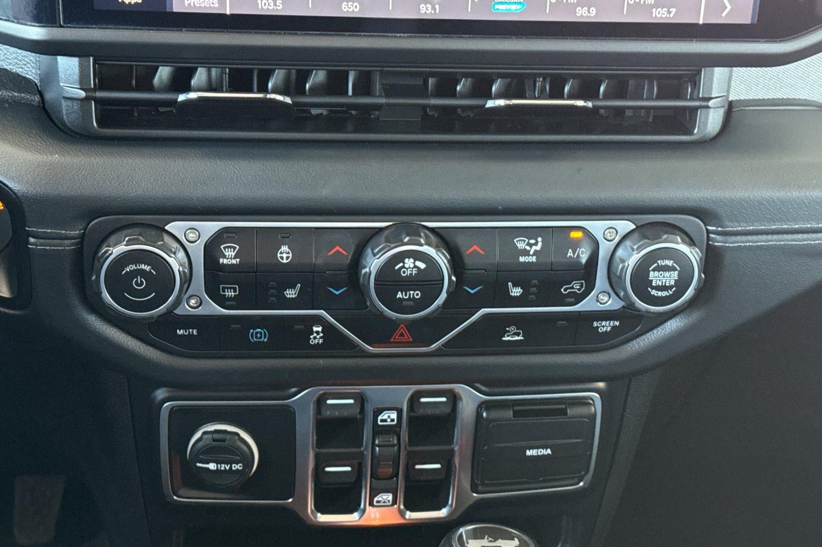 2024 Jeep Wrangler 4xe Sahara 4xe