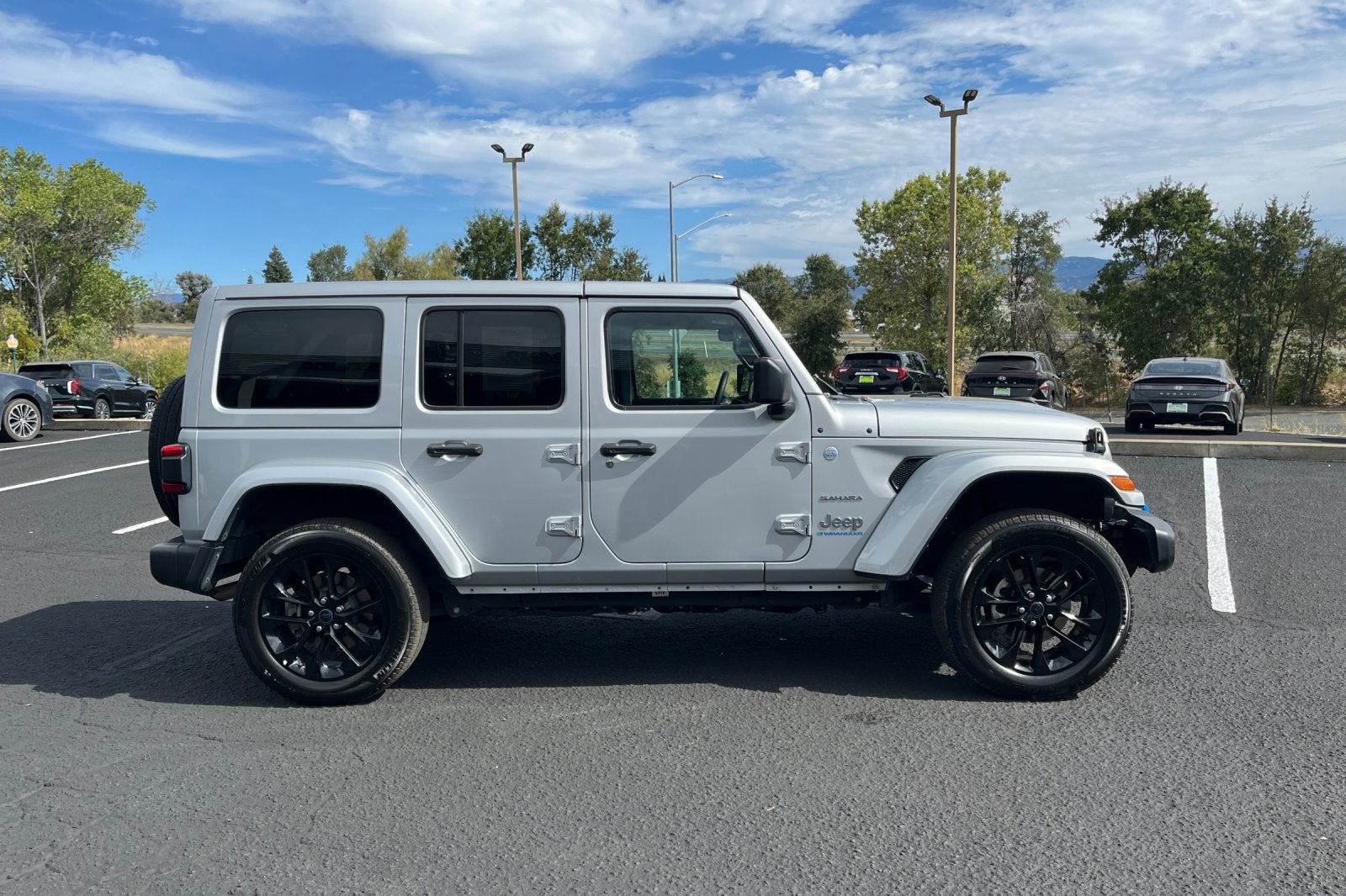2024 Jeep Wrangler 4xe Sahara 4xe
