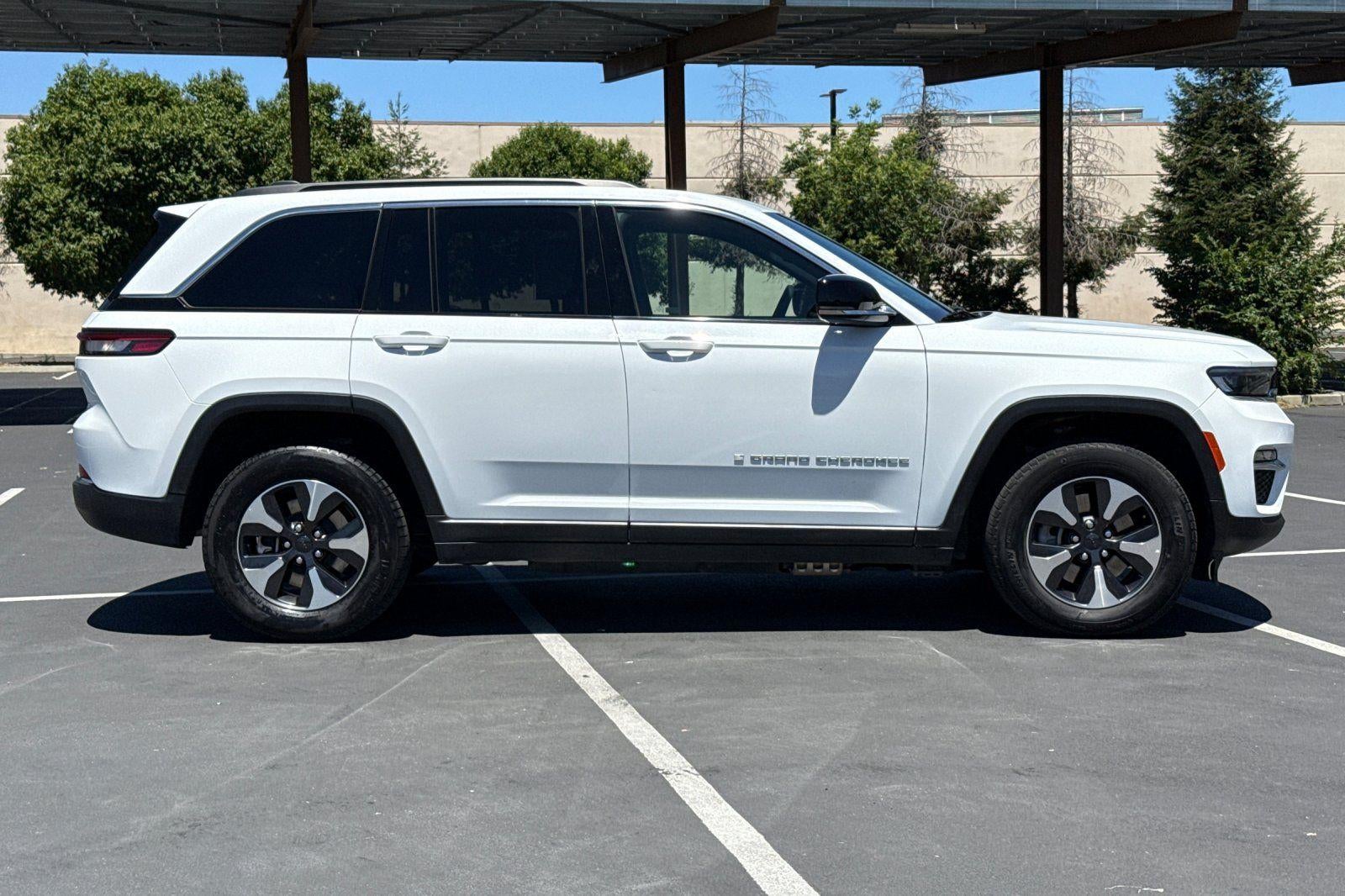 2024 Jeep Grand Cherokee 4xe Base