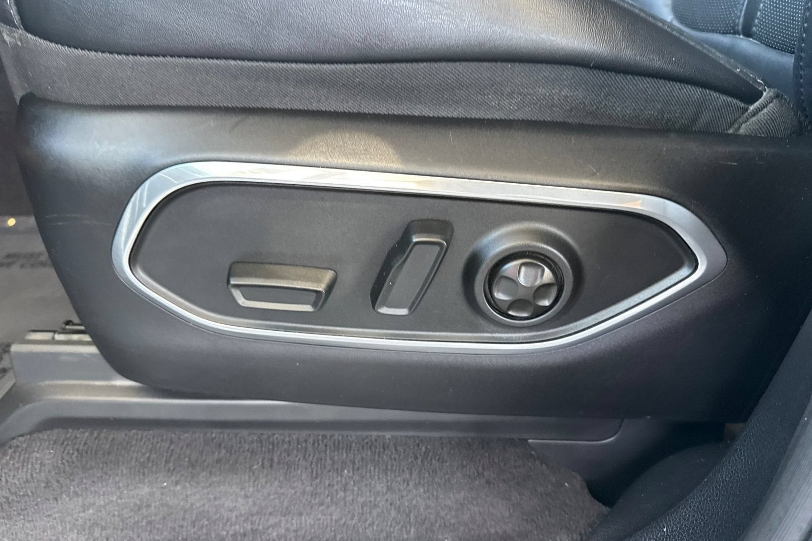 2023 Jeep Wagoneer L Series II