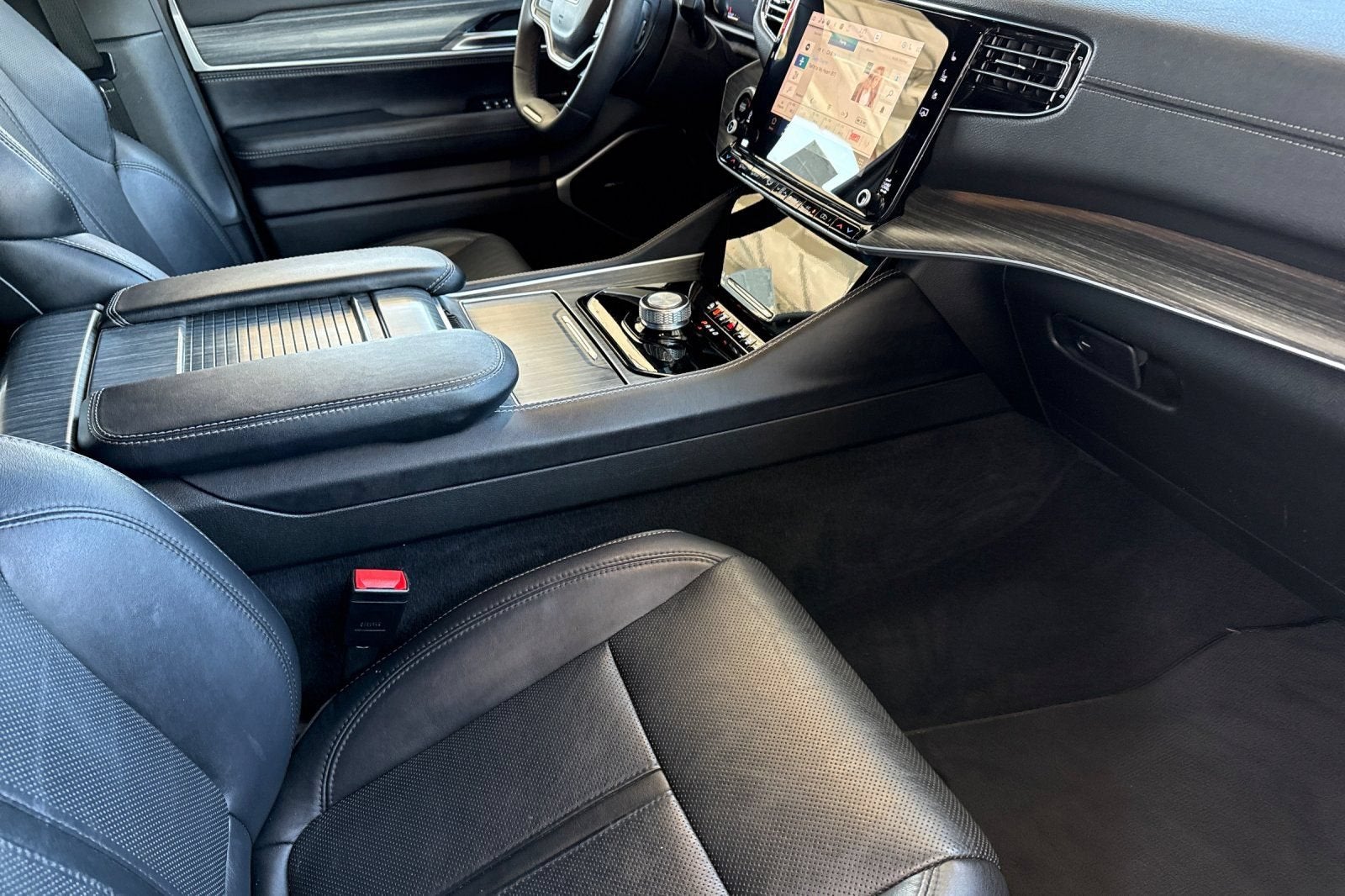 2023 Jeep Wagoneer L Series II