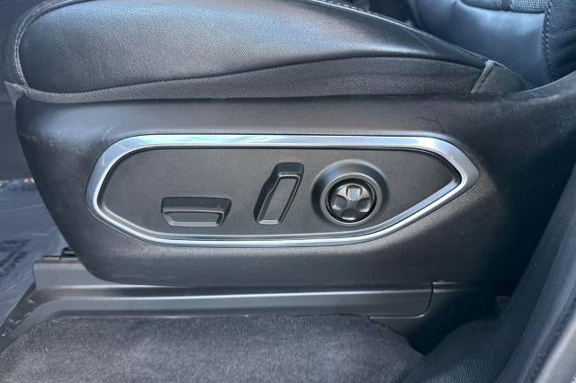2023 Jeep Wagoneer L Series II 4x2