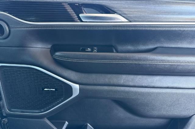 2023 Jeep Wagoneer L Series II 4x2