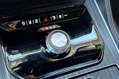 2023 Jeep Wagoneer L Series II 4x2