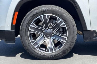 2024 Jeep Wagoneer L Series II 4x4