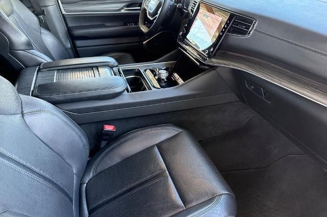 2024 Jeep Wagoneer L Series II 4x4