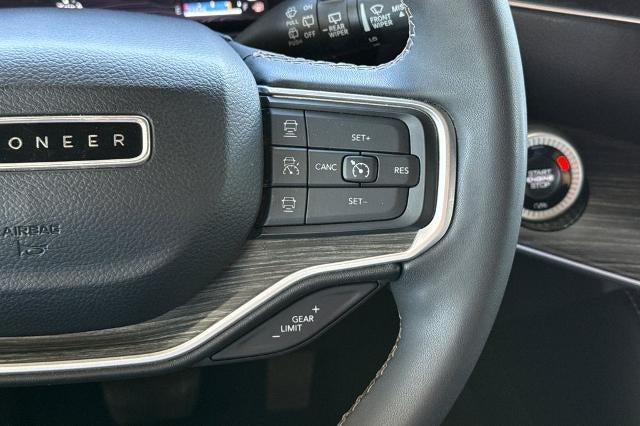 2024 Jeep Wagoneer L Series II 4x4