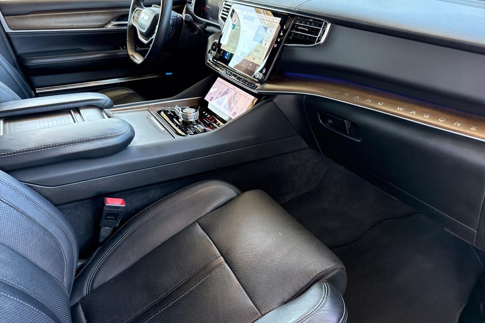 2024 Jeep Grand Wagoneer L Base