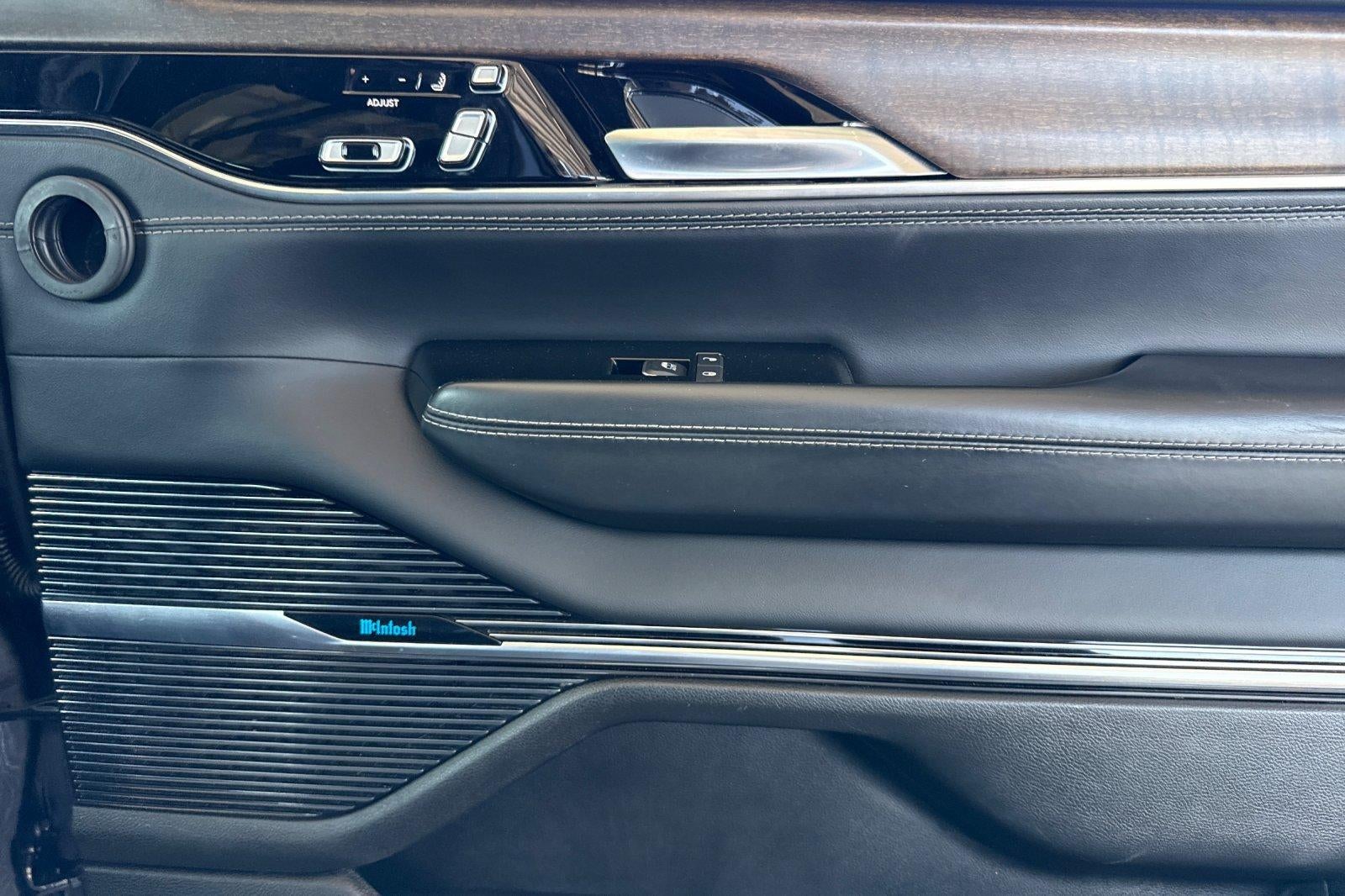 2024 Jeep Grand Wagoneer L Base
