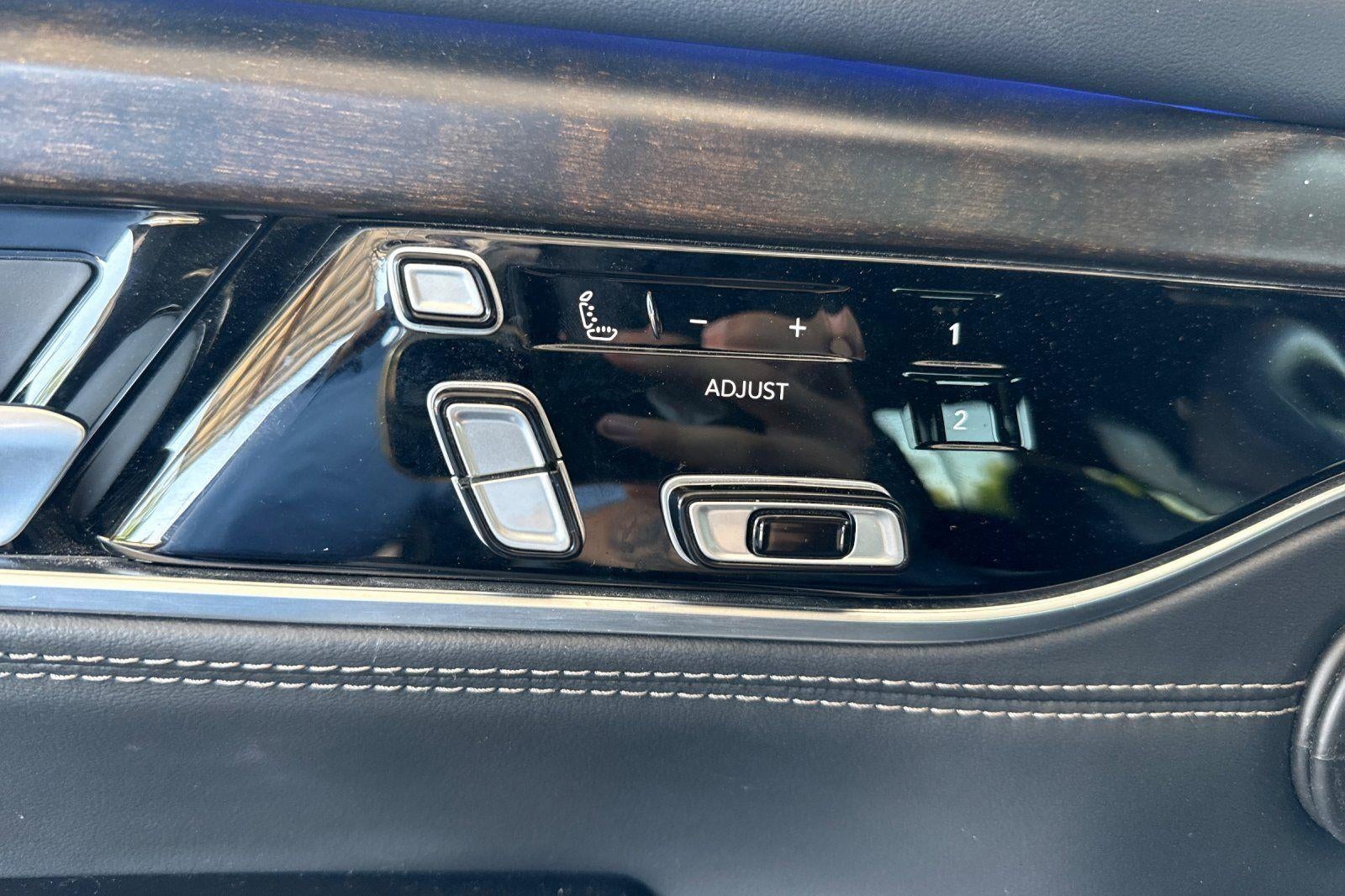 2024 Jeep Grand Wagoneer L Base