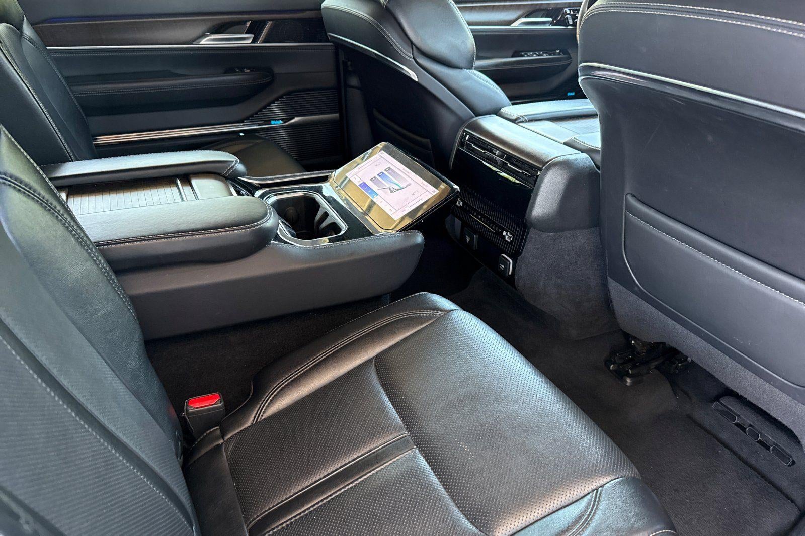 2024 Jeep Grand Wagoneer L Base