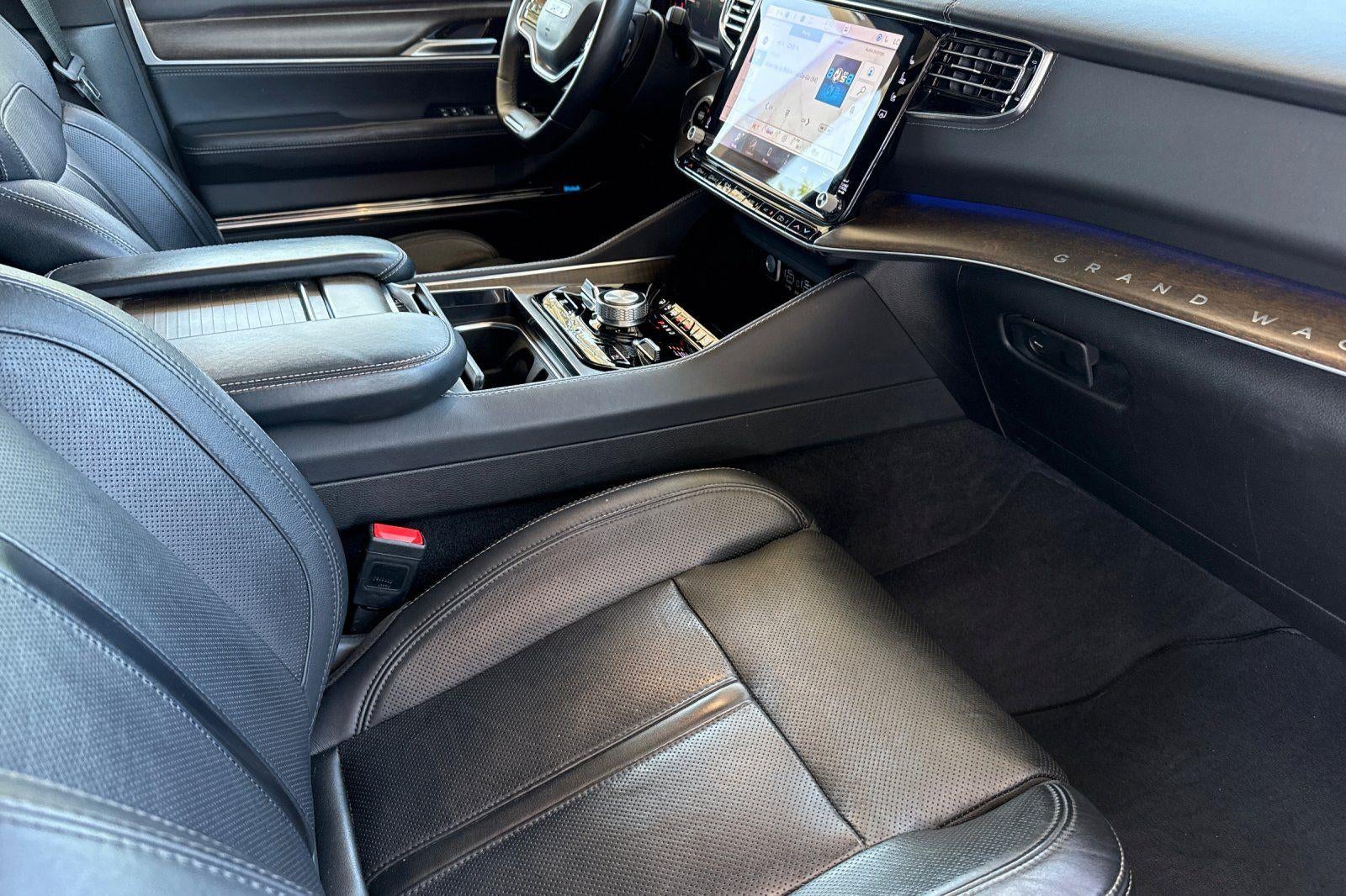 2024 Jeep Grand Wagoneer L Base