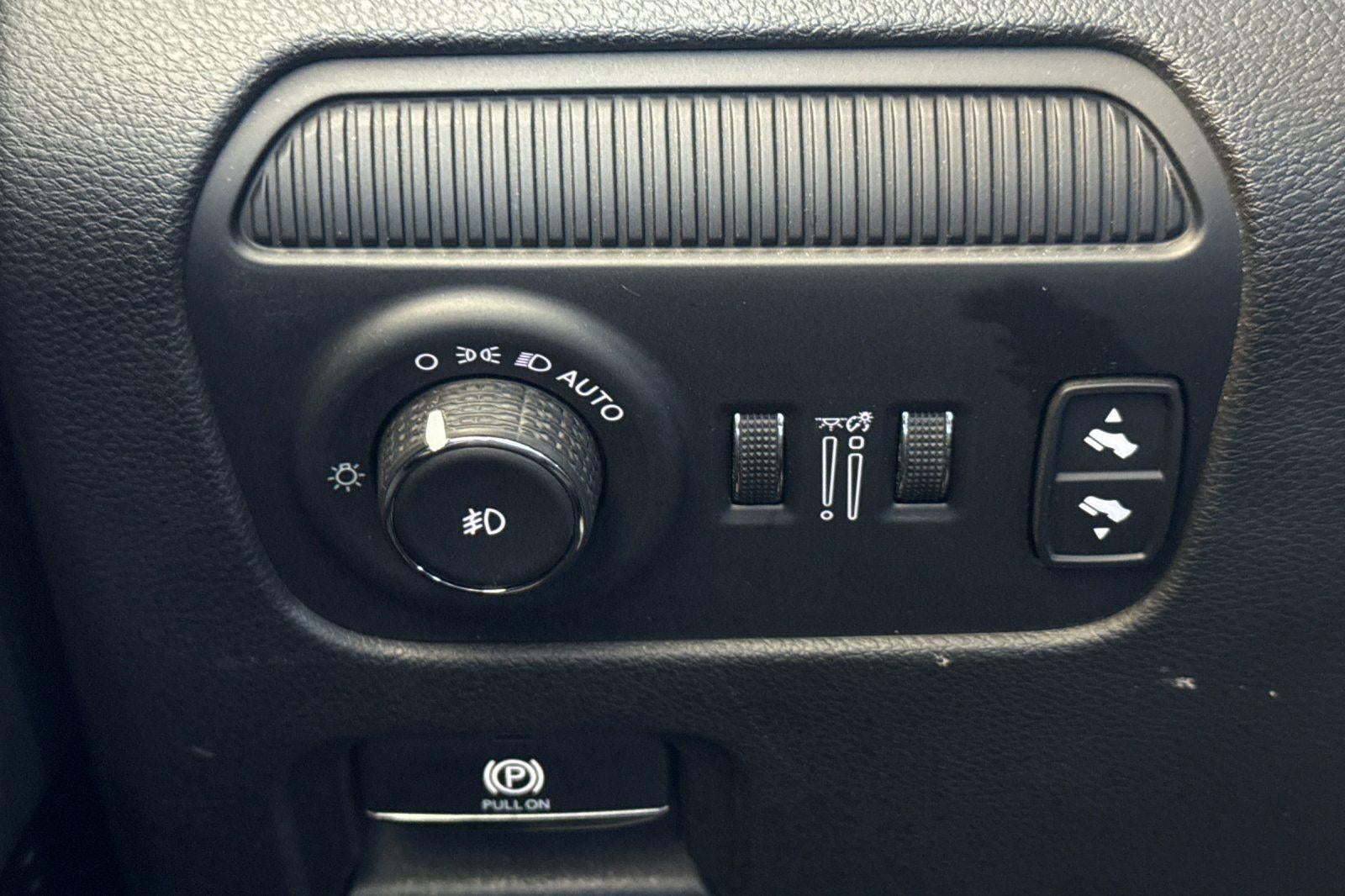2024 Jeep Grand Wagoneer L Base