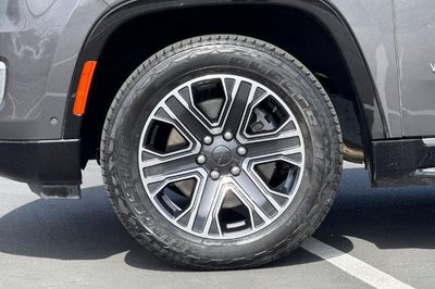 2024 Jeep Wagoneer Series II 4x2