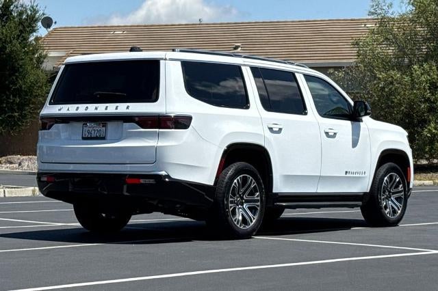 2025 Jeep Wagoneer Carbide 4x4