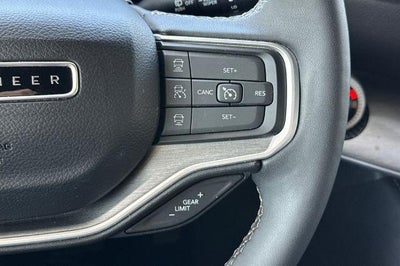 2025 Jeep Wagoneer Carbide 4x4