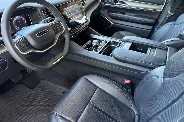 2025 Jeep Wagoneer Carbide 4x4