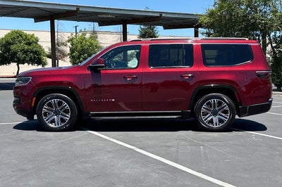 2022 Jeep Wagoneer Series III 4x4