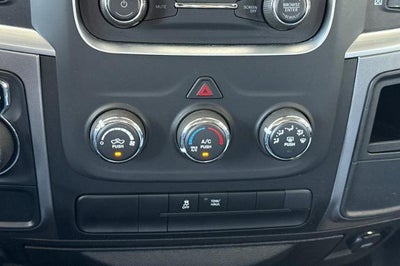 2024 RAM 1500 Classic SLT Quad Cab 4x2 6'4" Box