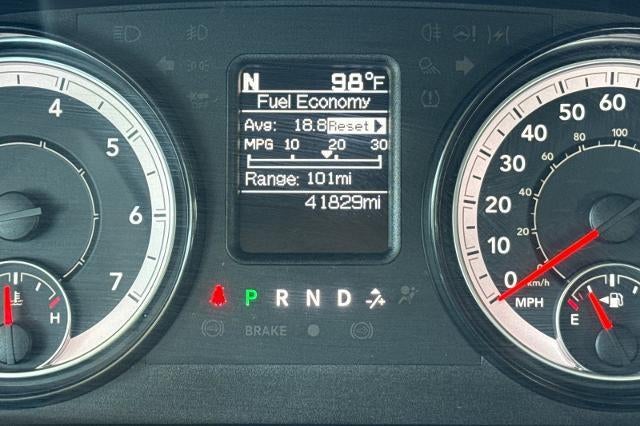 2024 RAM 1500 Classic SLT Quad Cab 4x2 6'4" Box
