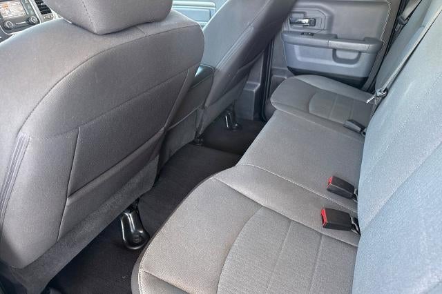 2024 RAM 1500 Classic SLT Quad Cab 4x2 6'4" Box