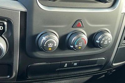 2024 RAM 1500 Classic SLT Quad Cab 4x2 6'4" Box