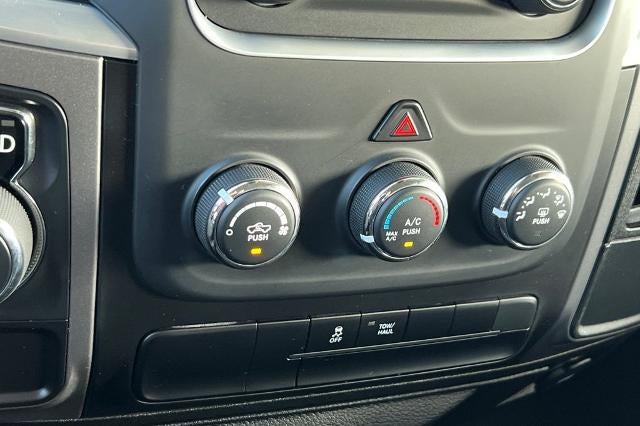 2024 RAM 1500 Classic SLT Quad Cab 4x2 6'4" Box