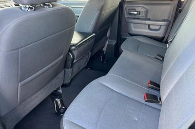 2024 RAM 1500 Classic SLT Quad Cab 4x2 6'4" Box