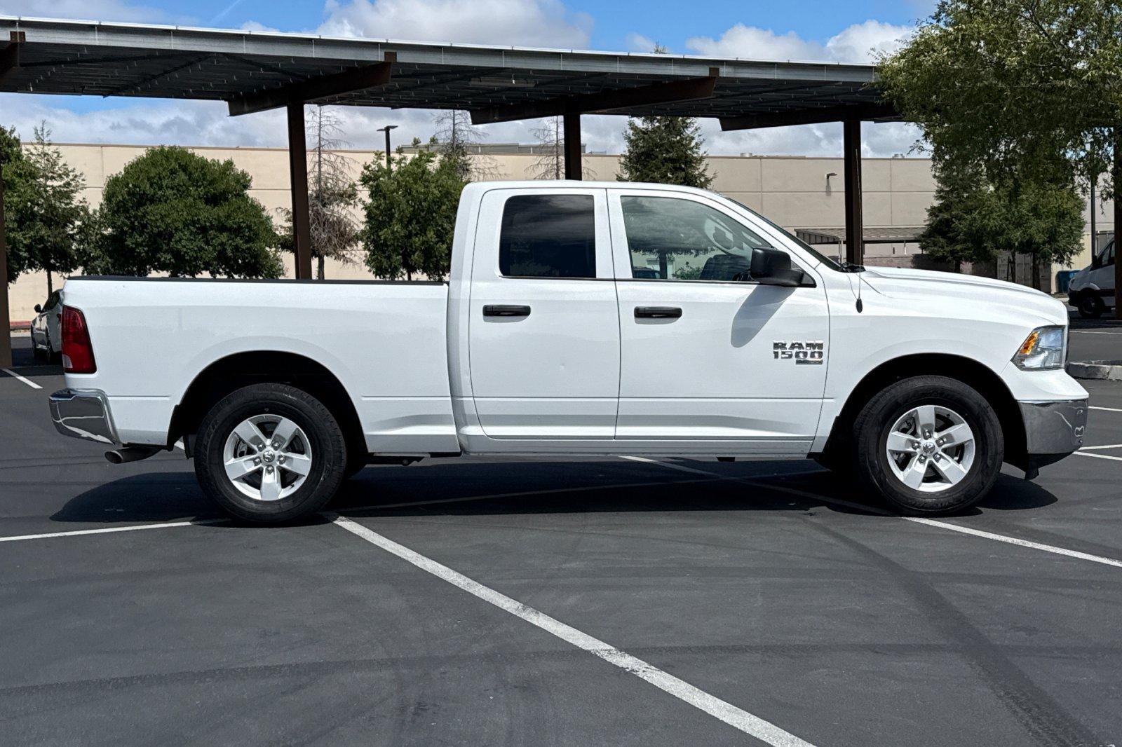 2024 RAM 1500 Classic SLT Quad Cab 4x2 6'4" Box