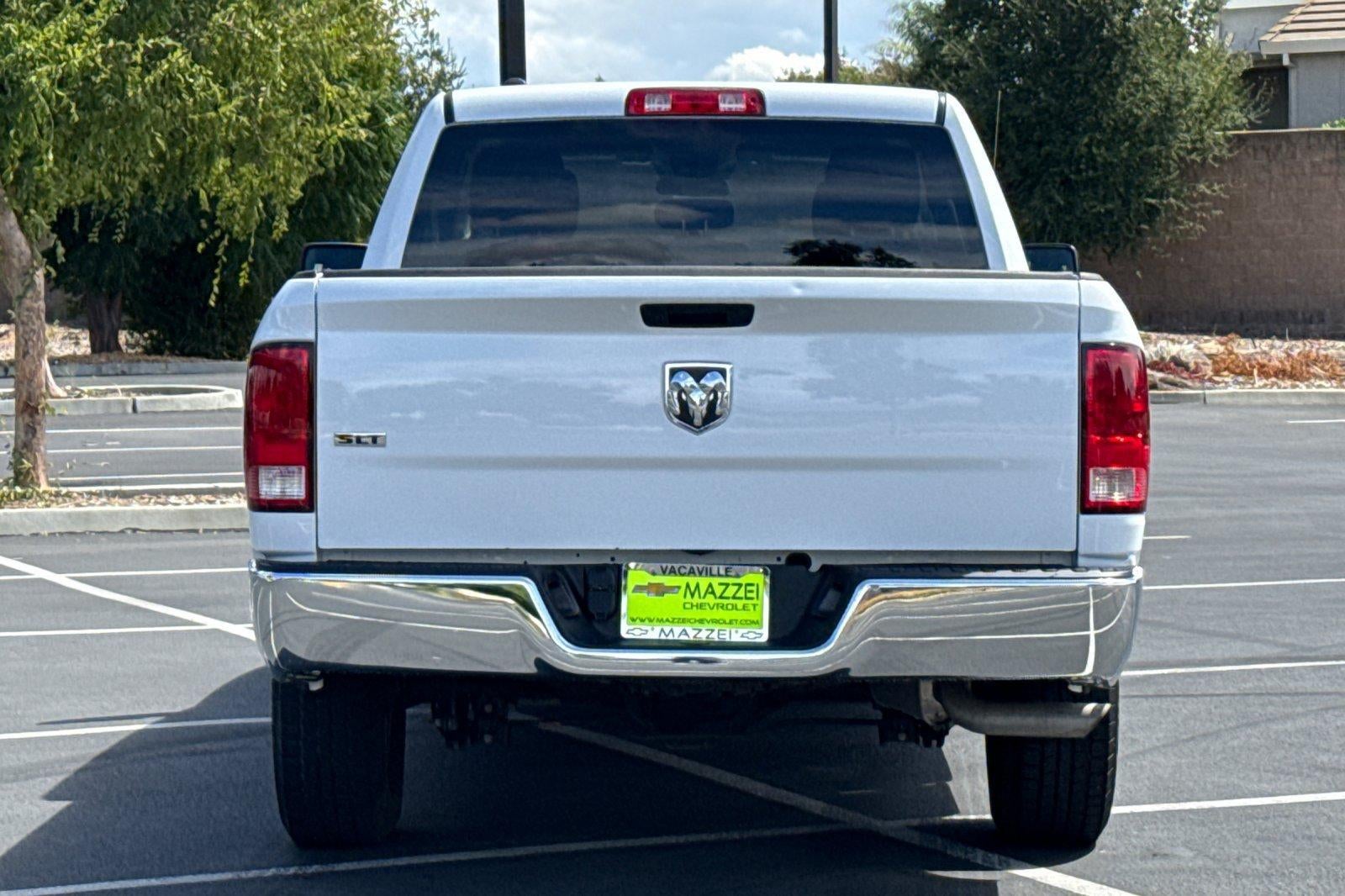 2024 RAM 1500 Classic SLT Quad Cab 4x2 6'4" Box