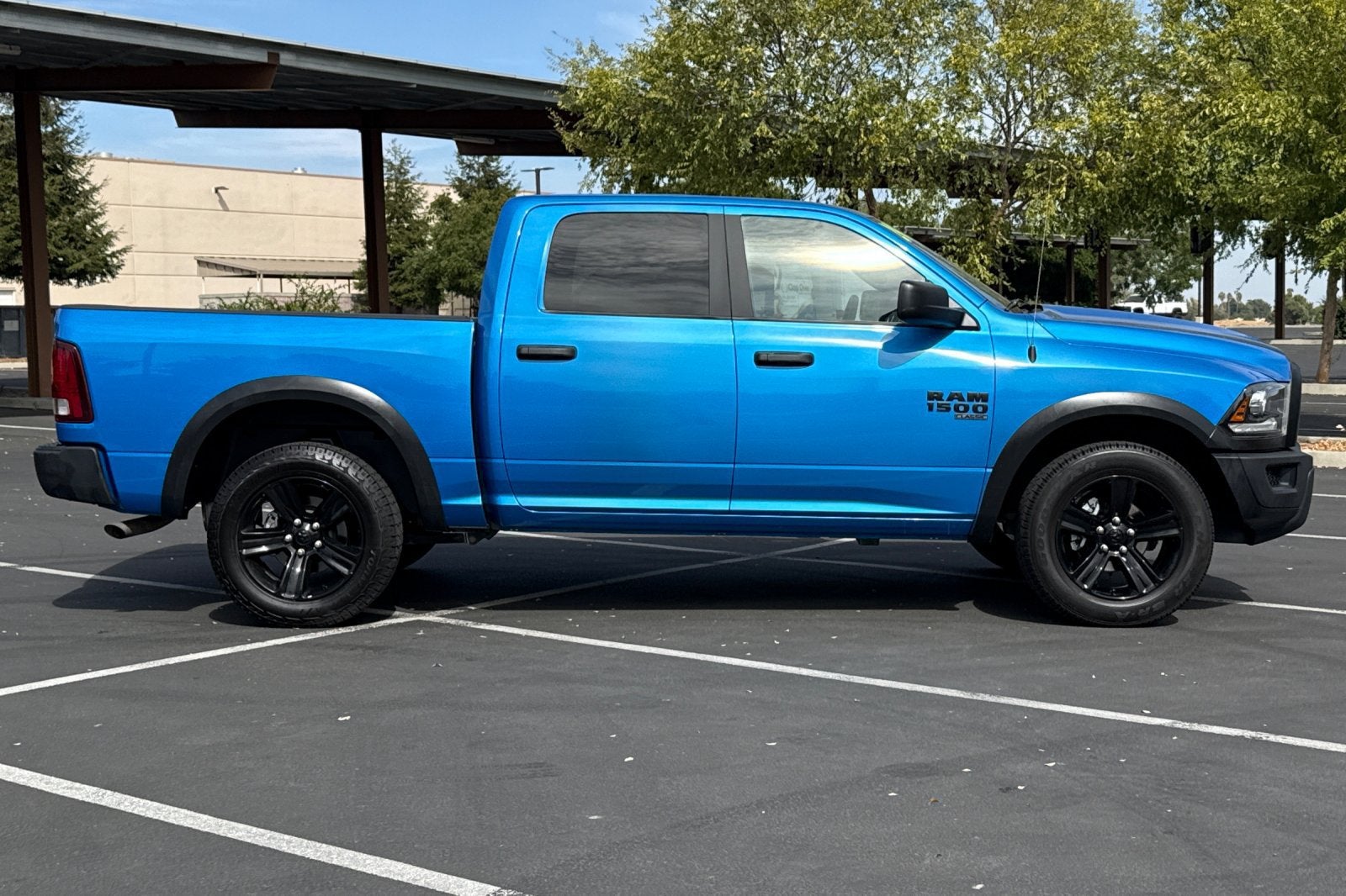 2024 RAM 1500 Classic Warlock Crew Cab 4x4 5'7" Box
