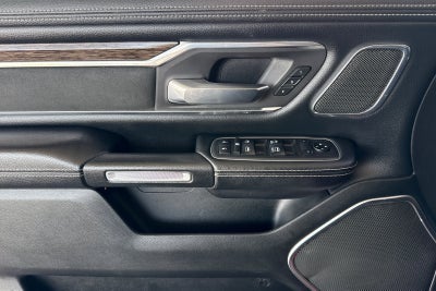 2019 RAM 1500 Laramie Crew Cab 4x2 5'7" Box