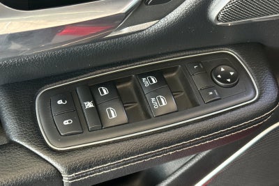 2019 RAM 1500 Laramie Crew Cab 4x2 5'7" Box