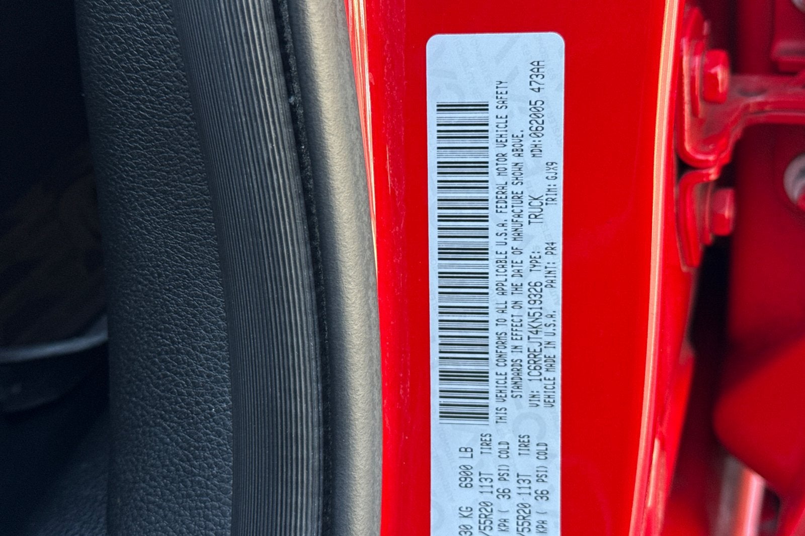 2019 RAM 1500 Laramie Crew Cab 4x2 5'7" Box