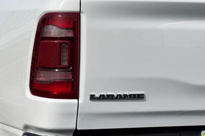 2024 RAM 1500 Laramie Crew Cab 4x2 5'7" Box